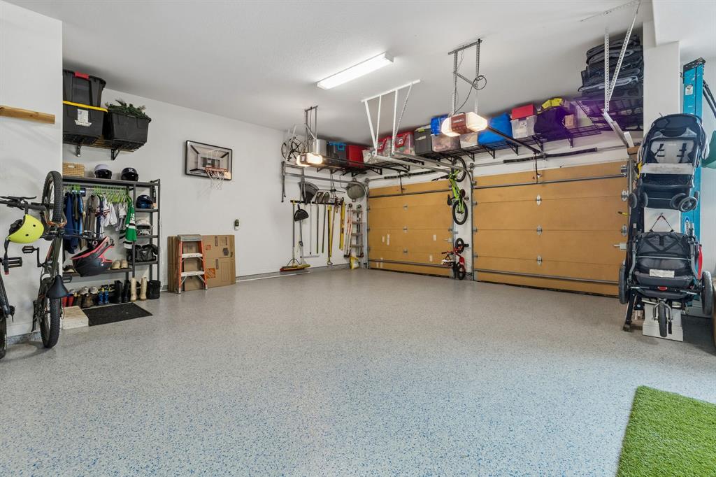 Star Trail Ph Five - Residential