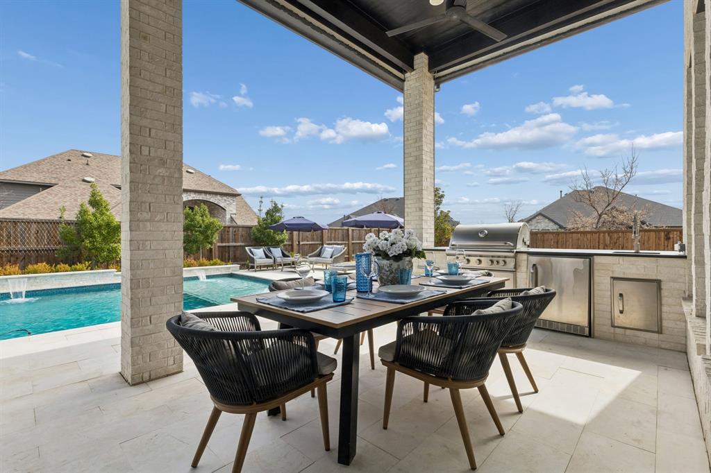 Star Trail Ph Five - Residential