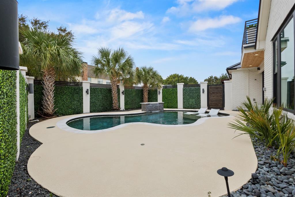 Hackberry Creek Estates - Residential