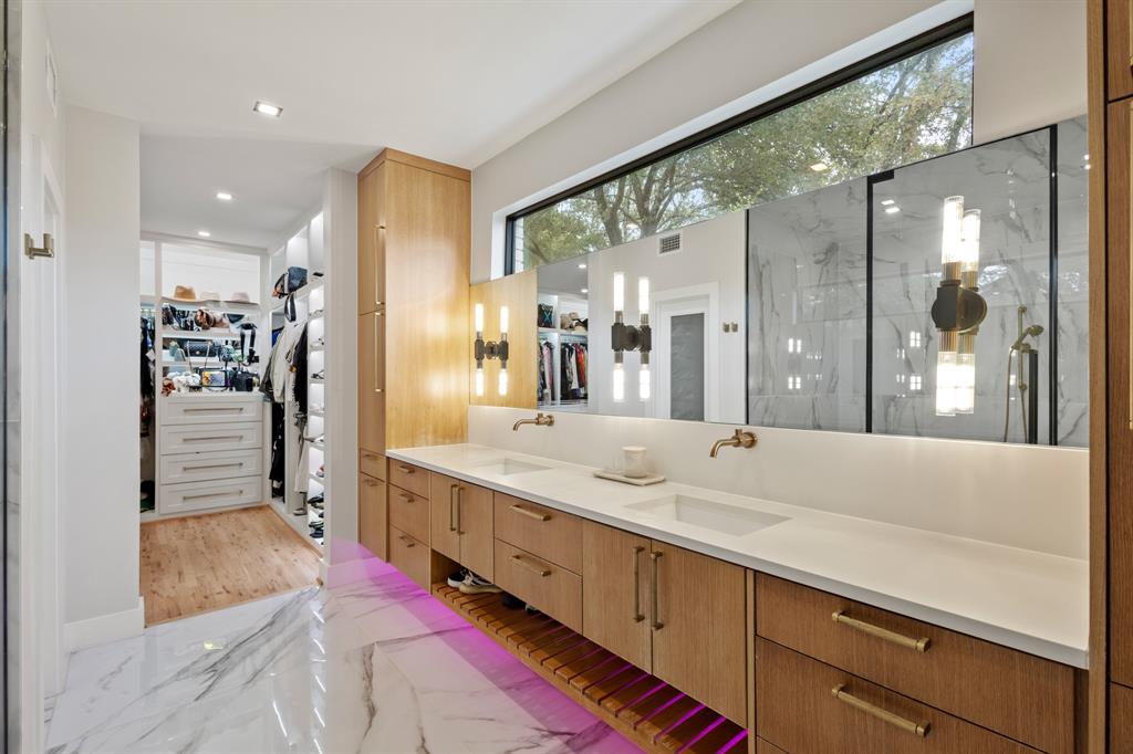 Hackberry Creek Estates - Residential