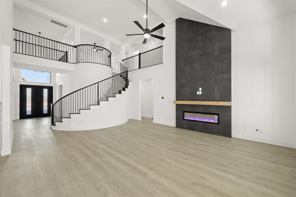 La Frontera - Residential