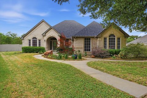 1616 Oak Creek Drive Hurst TX 76054