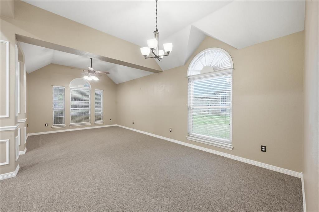 1616 Oak Creek Drive