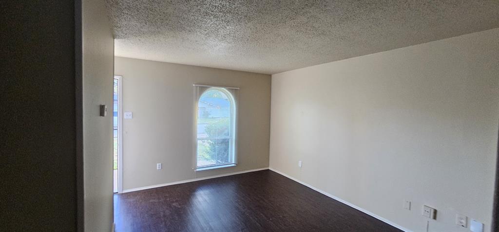 Cedar Hill East 02 - Residential Lease