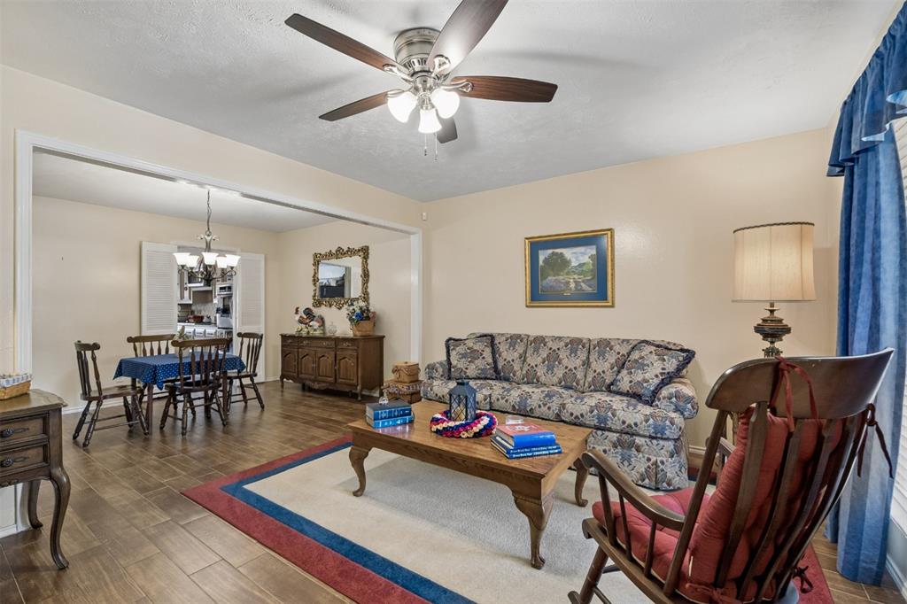 2903 Country Place Court