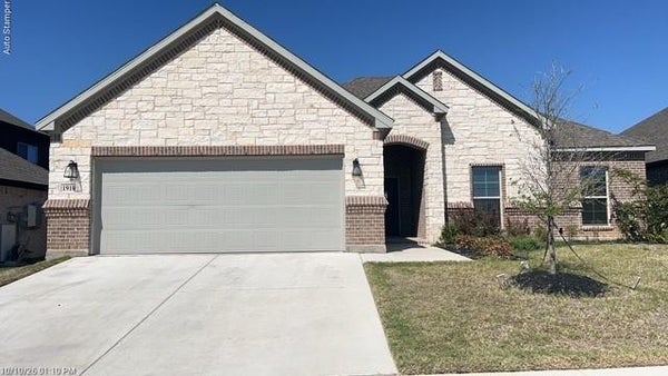 1910 LAKE TAHOE LN, CLEBURNE, TX 76033 - Image 88140e2b46507b5ebc63d2f0135dc5bb/458033230