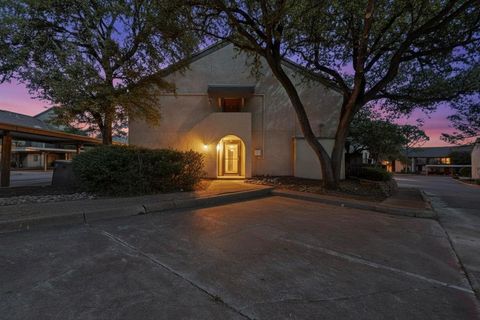 Photo of 4535 N O Connor Road #1210, Irving, TX 75062 (MLS # 21094690)
