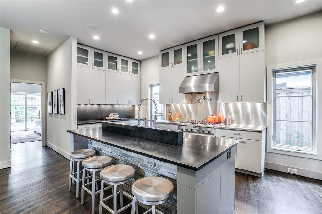 Pasadena - Residential