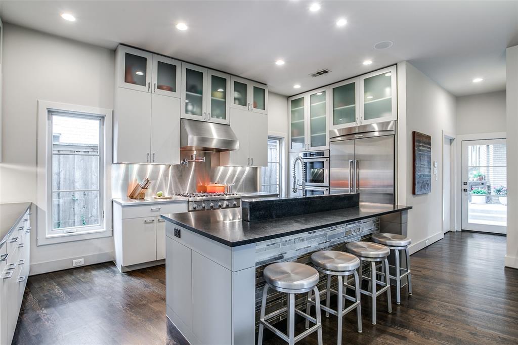 Pasadena - Residential