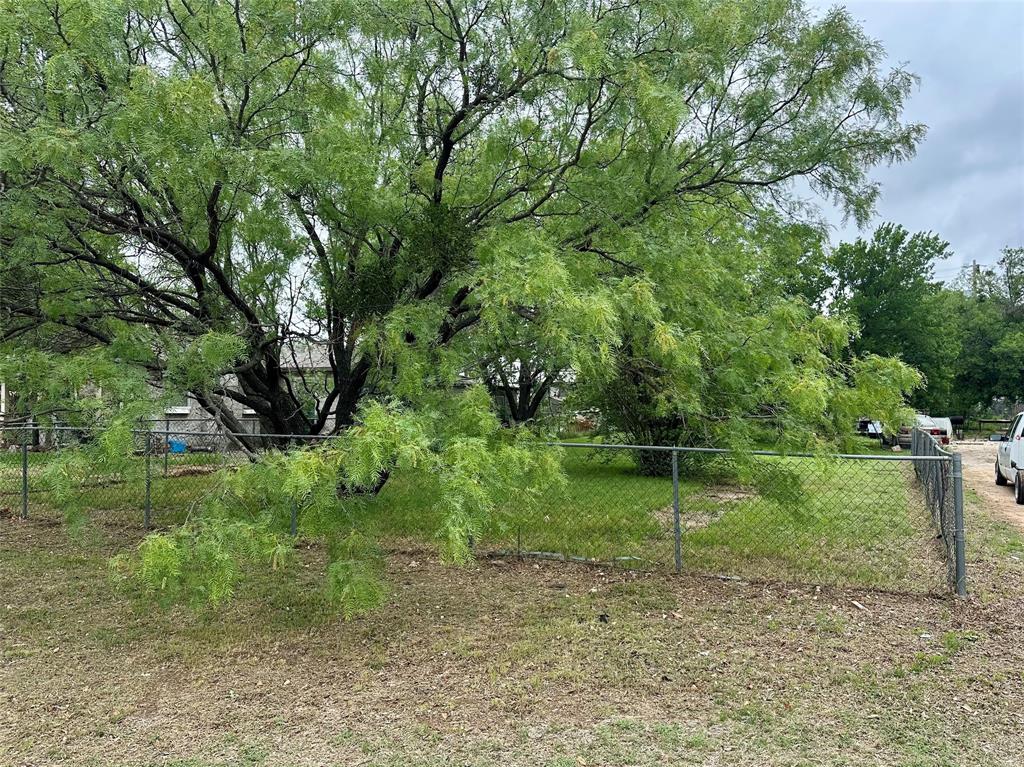 1326 Mulberry Street