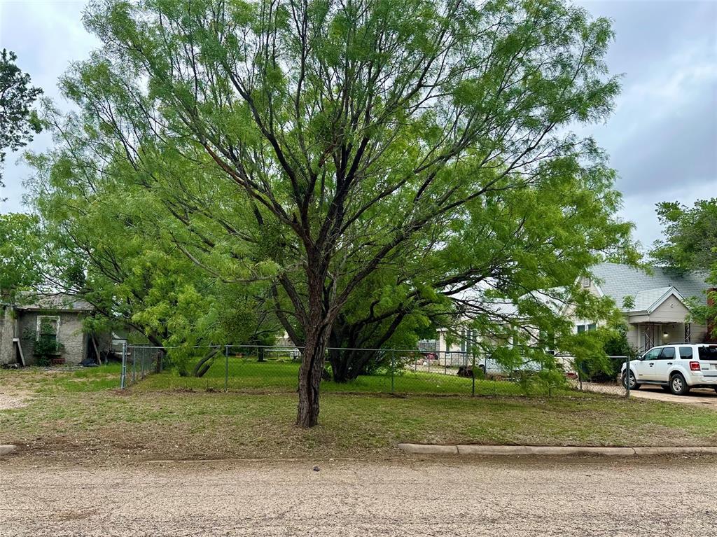 1326 Mulberry Street