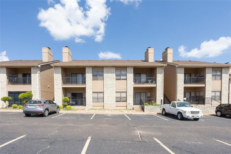 Welcome to your new home at Lake Granbury Apartments, ideally situated just two blocks from the Historic Granbury Square and across the street from the picturesque Granbury Beach. With its prime location, you'll enjoy easy access to local shops, restaurants, and recreational activities.
Nestled within the complex is a quaint small office, Each of the 16 units offers breathtaking views of the lake.
Every unit features two patios, allowing residents to bask in the beauty of their surroundings, perfect for enjoying morning coffee or evening sunsets. Additionally, each patio and balcony comes equipped with a small storage closet, providing convenient space for storing outdoor essentials.
For entertainment and connectivity, residents benefit from basic cable and internet services provided by Spectrum. Should tenants desire additional amenities or enhanced services, they have the option to upgrade their package and cover any associated costs.