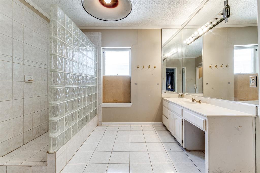 Munger Place - Residential