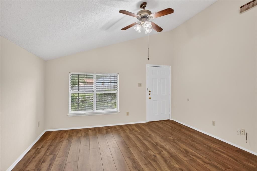 Photo of 5009 Stage West Drive, Arlington, TX 76017 (MLS # 21251642)