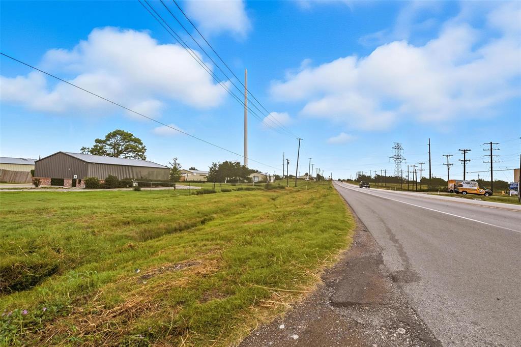 Sun Acres - Commercial Lease