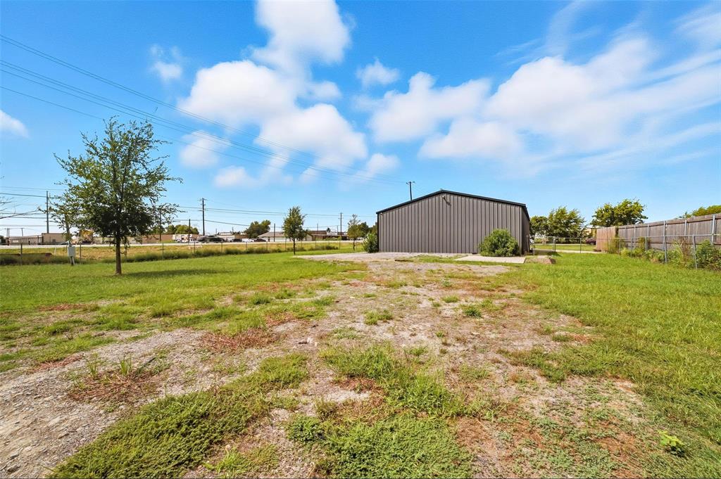 Sun Acres - Commercial Lease