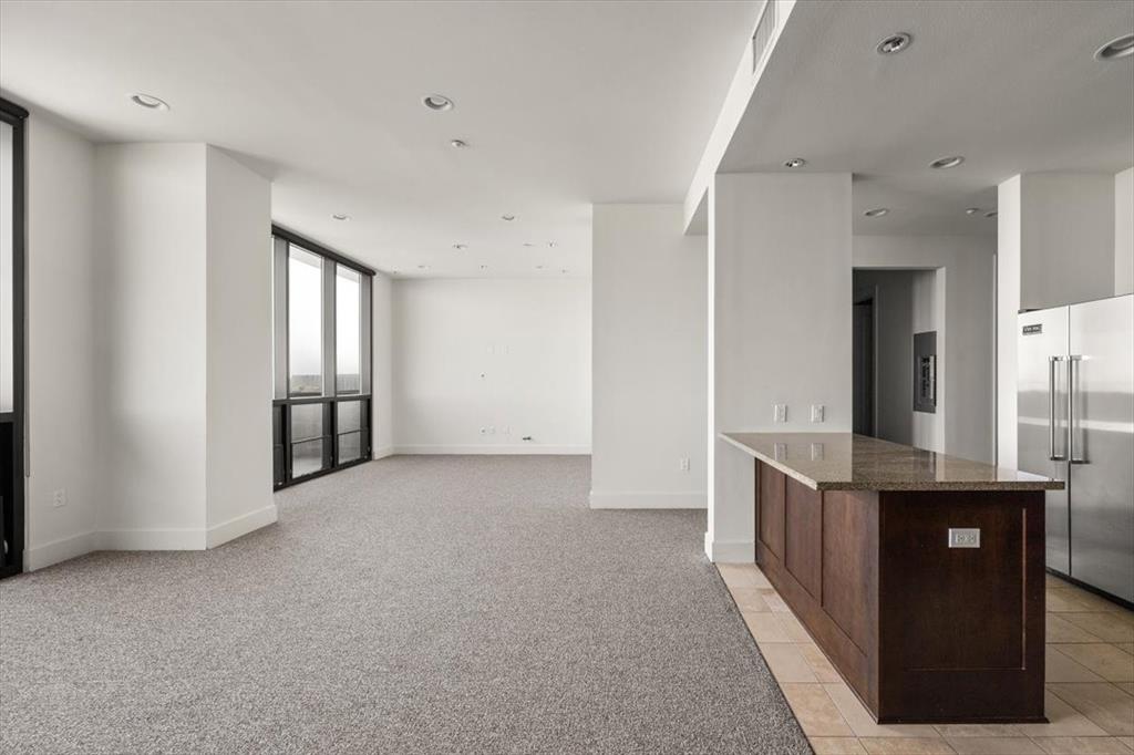 3100 W 7th Street 719
