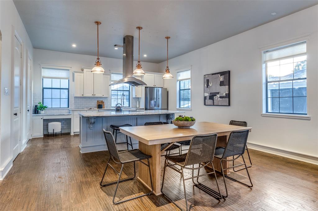 Bryan Square Twnhms - Residential