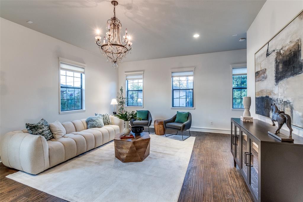 1405 Mccoy Street 4U