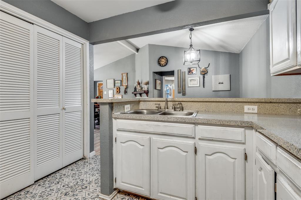 Howard U Freeman 07 - Residential