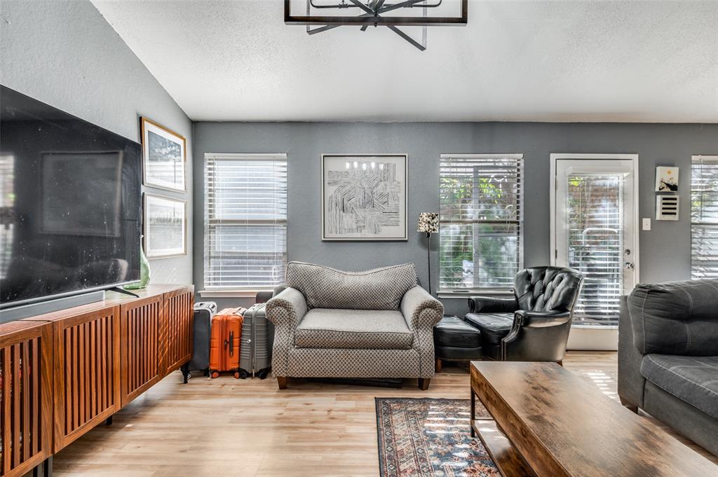 Howard U Freeman 07 - Residential