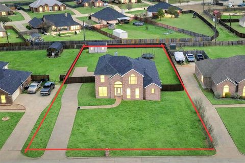 Photo of 513 Timberside, Terrell, TX 75161 (MLS # 21198610)