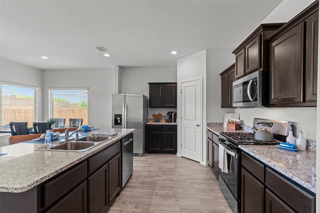 Chapel Crk - Residential