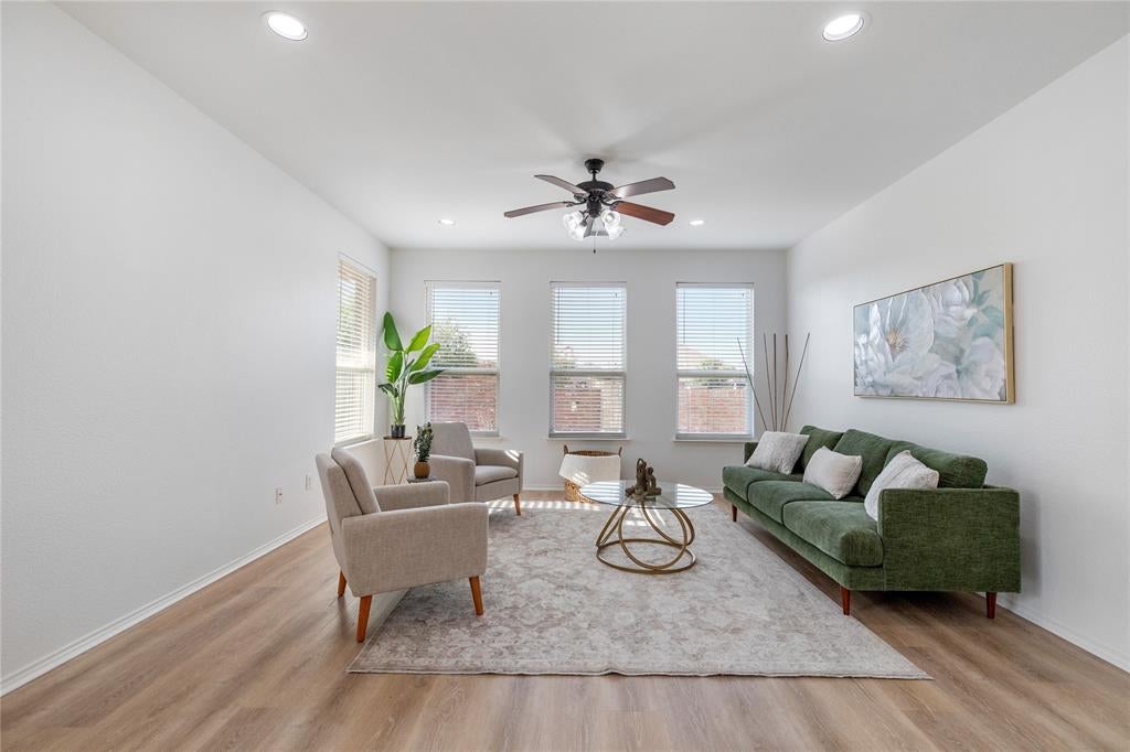 2128 Valley Forge Trail