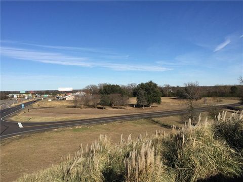 1300 E Shannon Road Sulphur Springs TX 75482