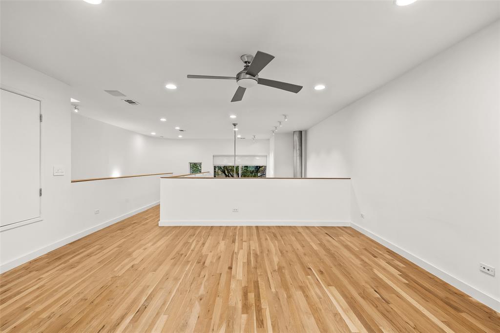 Parkwood Twnhms - Residential Lease