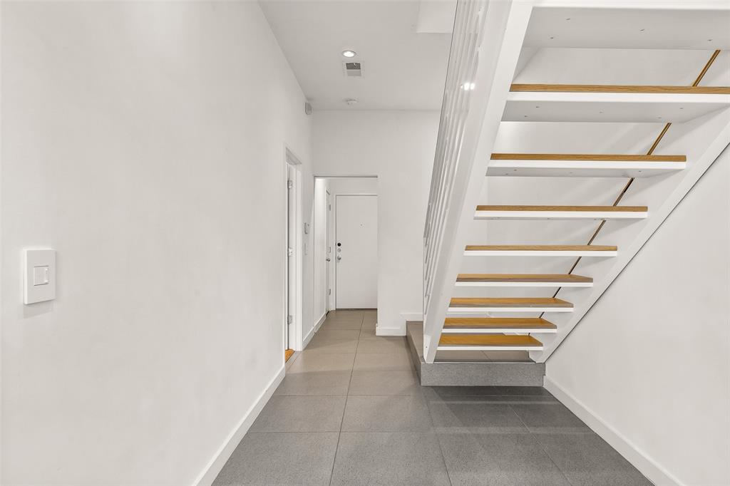 Parkwood Twnhms - Residential Lease