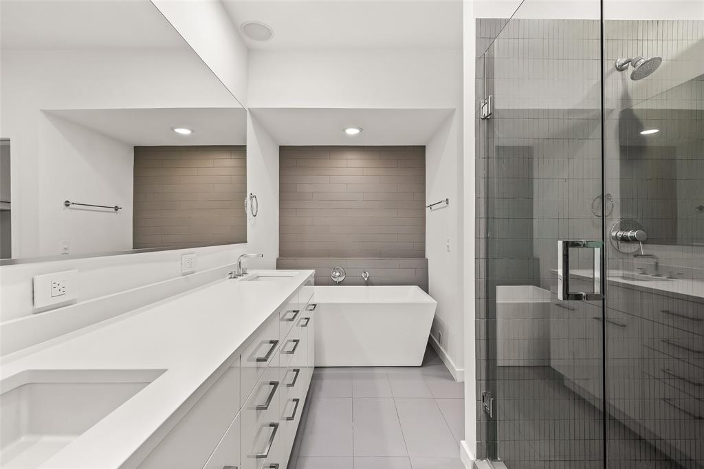 Parkwood Twnhms - Residential Lease