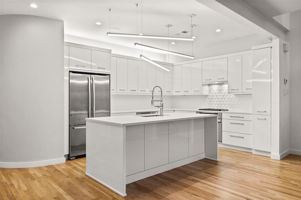 Parkwood Twnhms - Residential Lease