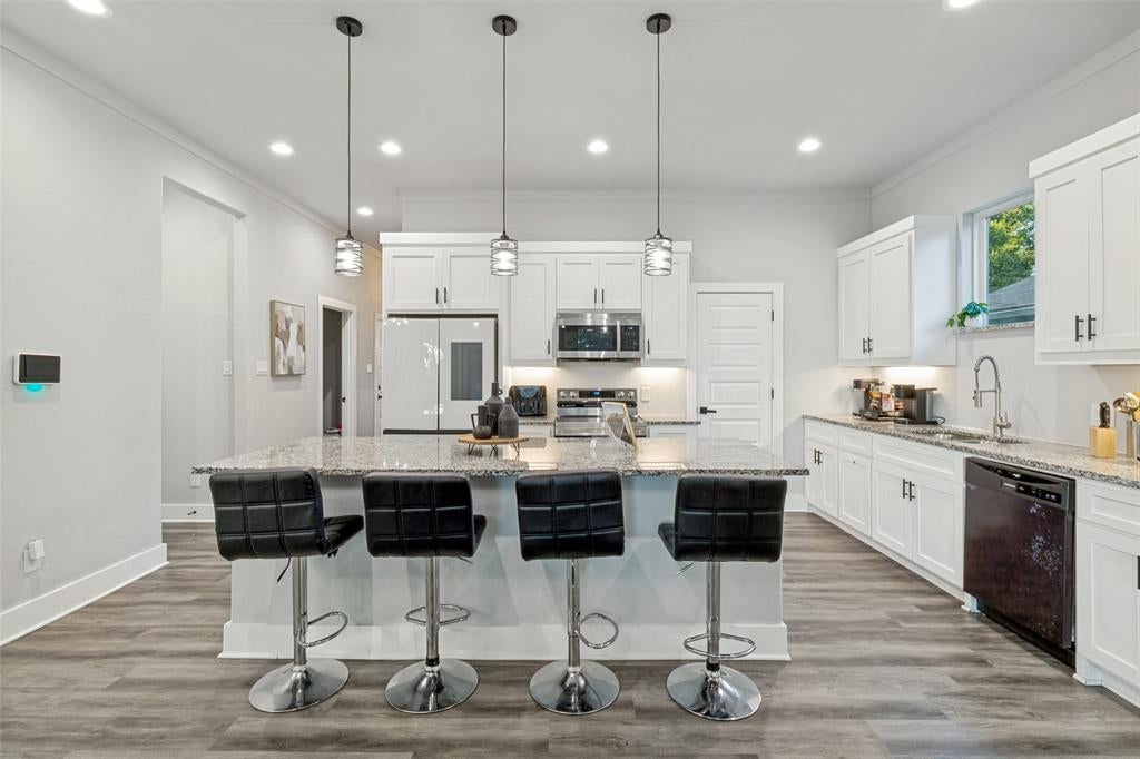 7909 Ivory Lane