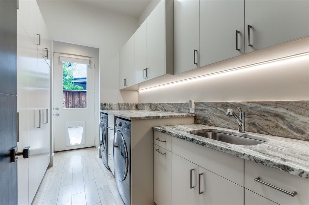 Crestway Forest Estates - Residential