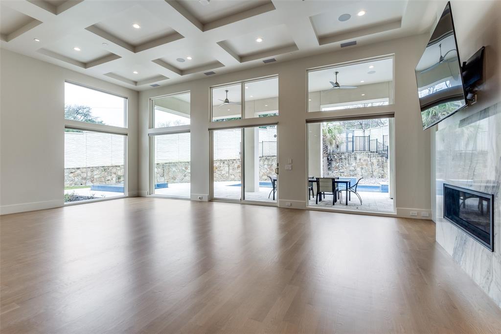 Crestway Forest Estates - Residential