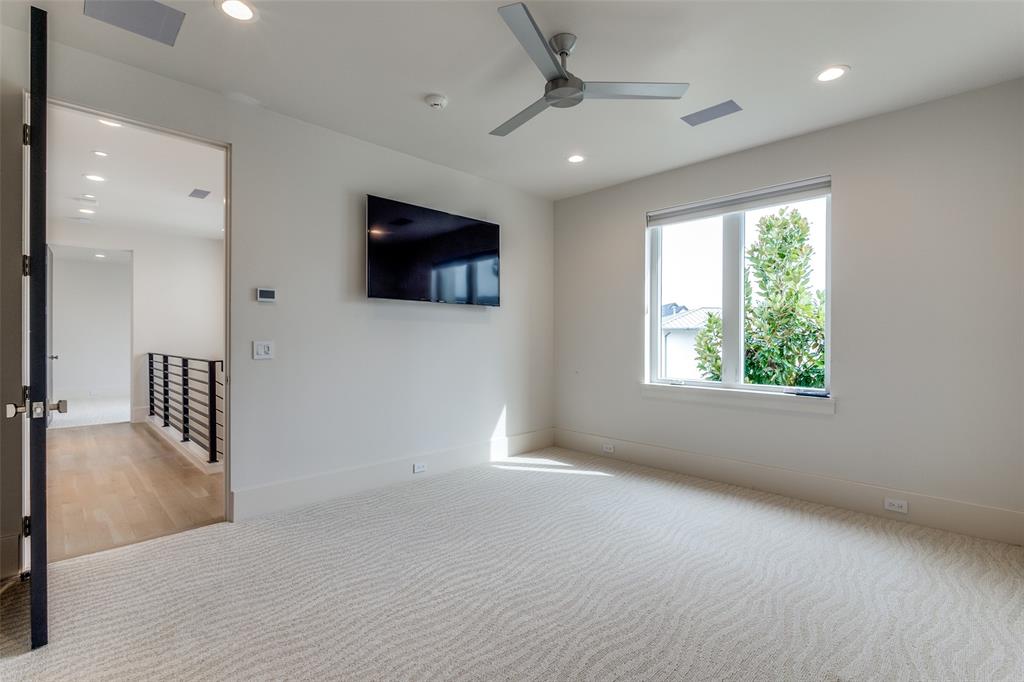 Crestway Forest Estates - Residential