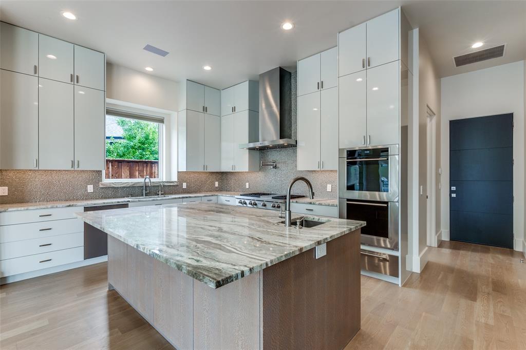 Crestway Forest Estates - Residential