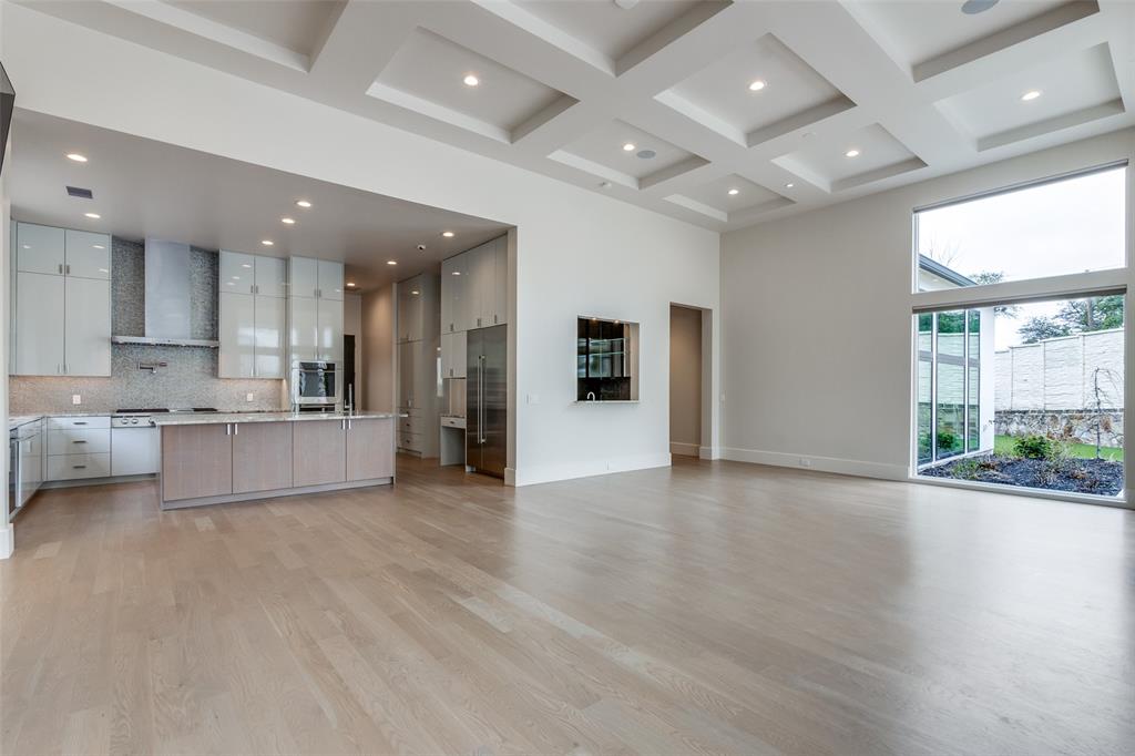 Crestway Forest Estates - Residential