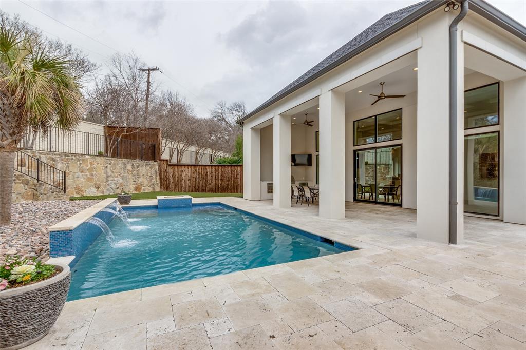 Crestway Forest Estates - Residential