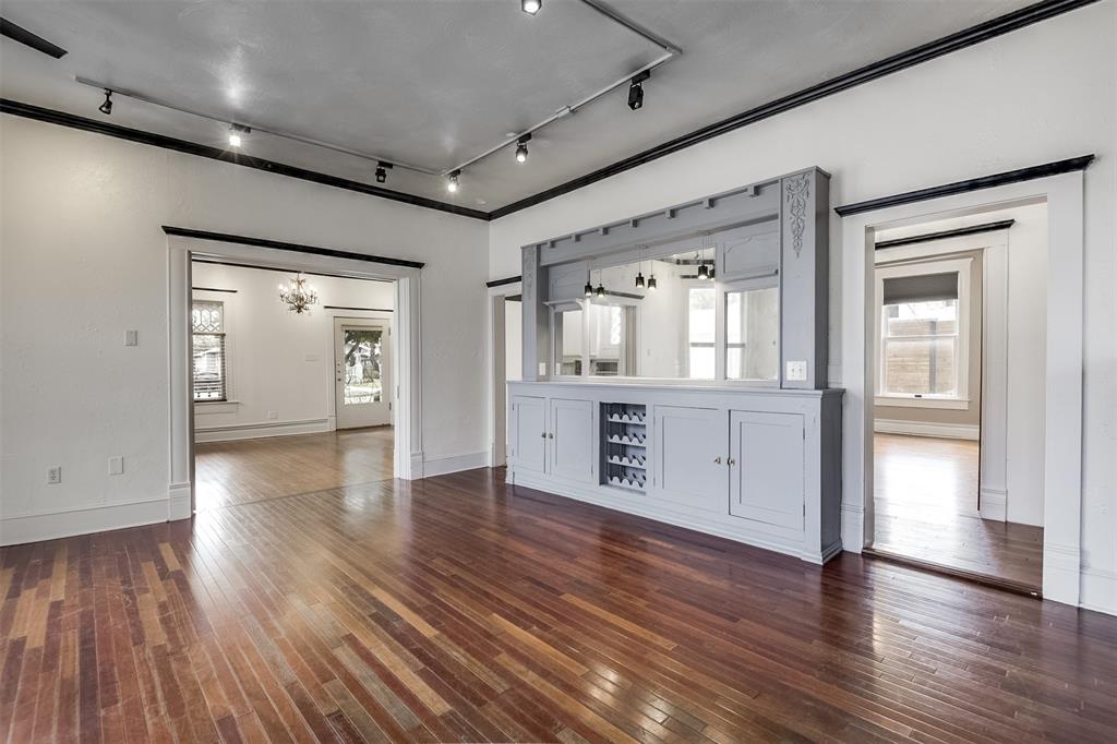 1616 Fairmount Avenue