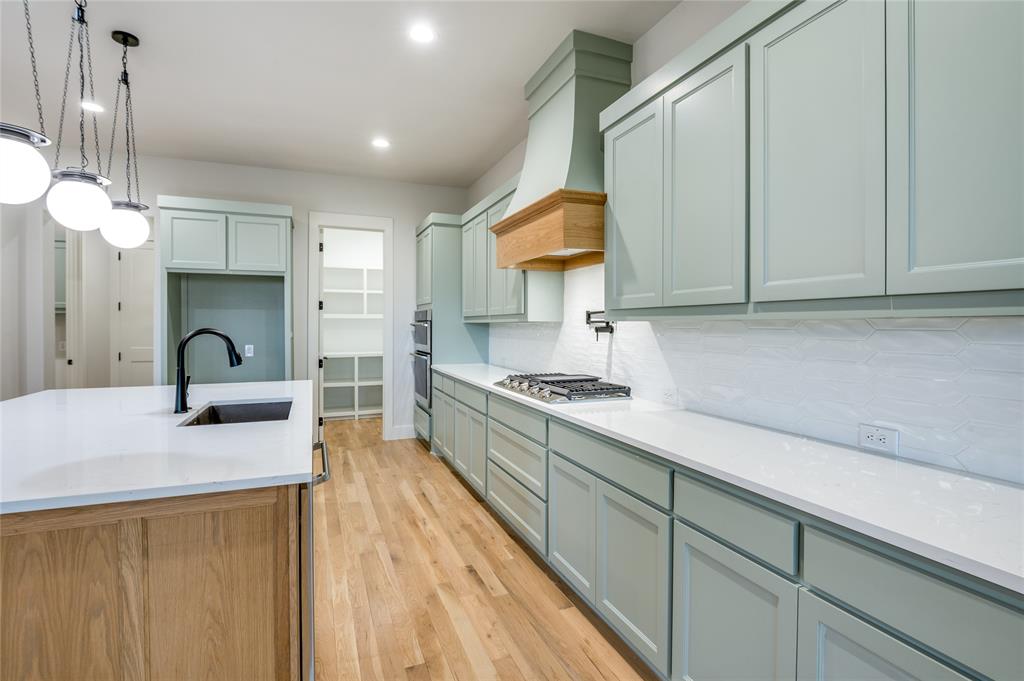 McKinney, Texas 75071, United States, 4 Bedrooms Bedrooms, ,5 BathroomsBathrooms,Residential,Active,47742