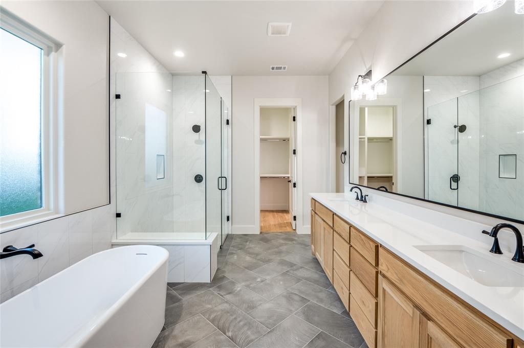 McKinney, Texas 75071, United States, 4 Bedrooms Bedrooms, ,5 BathroomsBathrooms,Residential,Active,47742