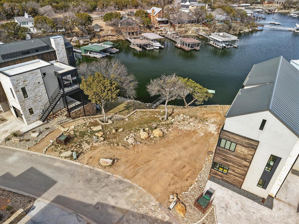 11 Breakwater Bend