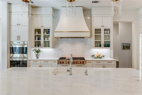 Tiny photo for 6534 Deloache Avenue, Dallas, TX 75225 (MLS # 20995774)