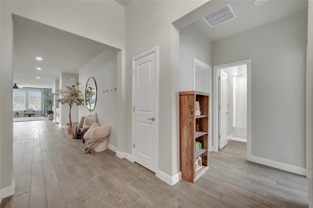 14225 Lapetus Drive