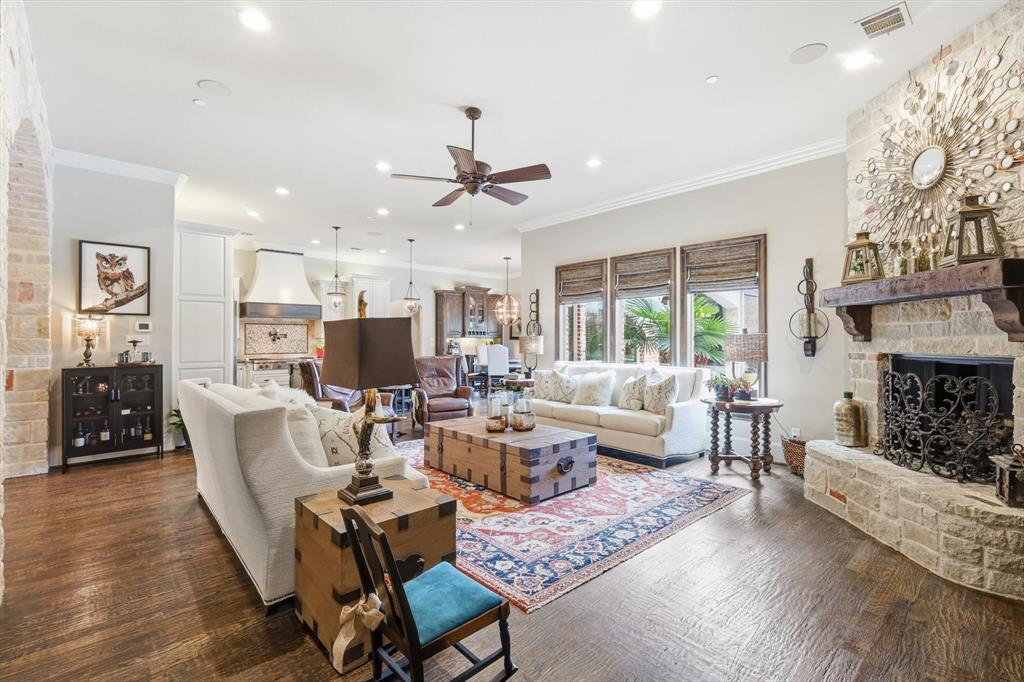 River Oaks Estates - Residential