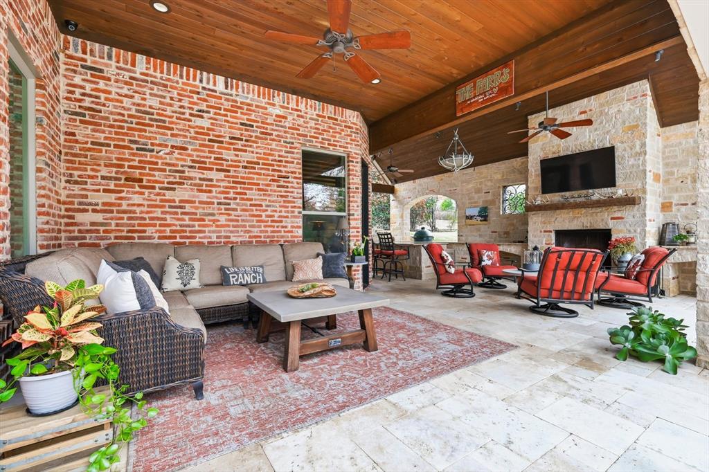 River Oaks Estates - Residential