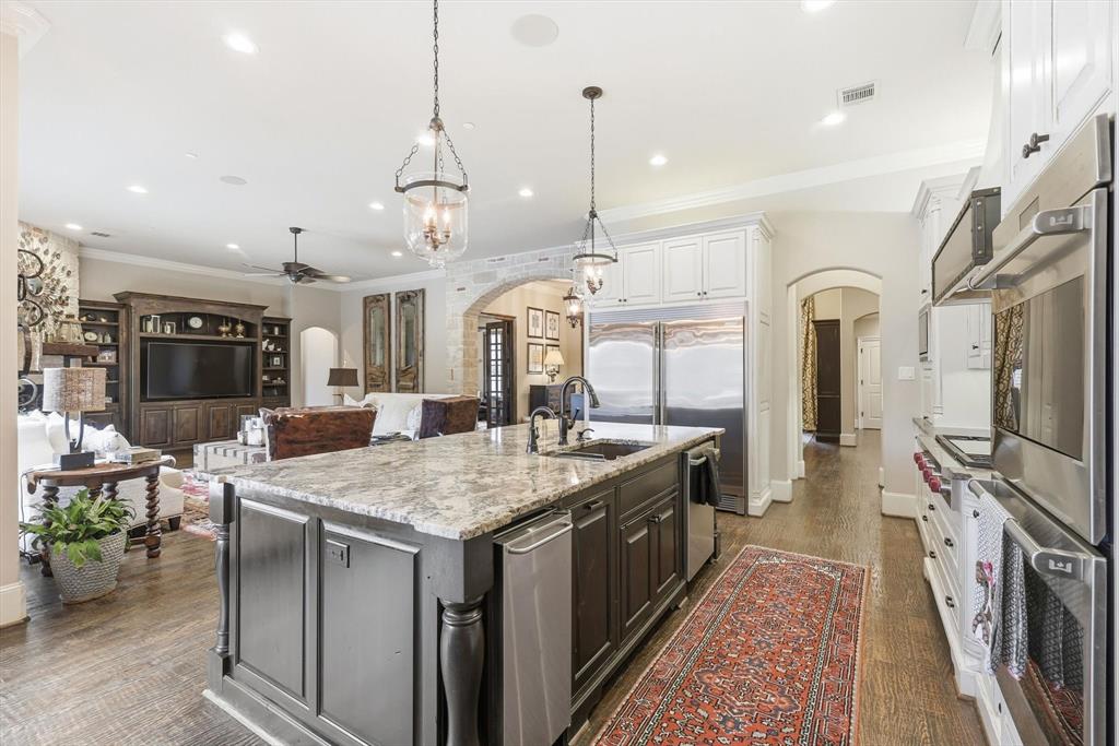 River Oaks Estates - Residential