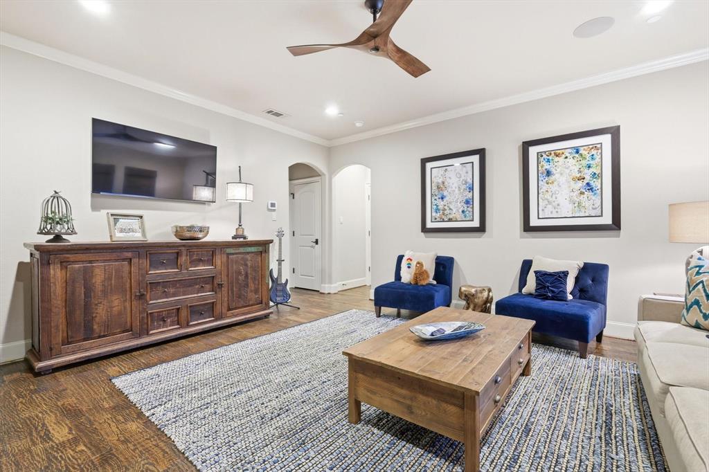 River Oaks Estates - Residential